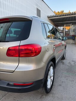 Volkswagen Tiguan 2.0 TDI 4-Motion DSG SPORT - 7
