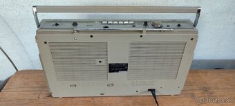 Radiomagnetofon JVC - 7