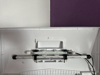 Zabehnuté akvárium Aquael 54L s príslušenstvom - 7