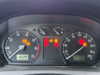 Škoda Fabia Benzín 1,4 Mpi - Platná STK EK 2026 - 7