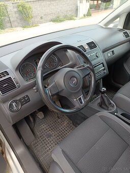 Volkswagen Touran 1.6 TDI BlueMotion Technology Comfortline - 7