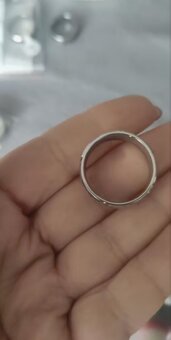 Elegantné 2ks obrúčky 8mm strieborné so vzorom - 7