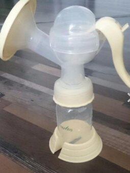 Odsávačka + sterilizátor Avent do mikrovlnky - 7