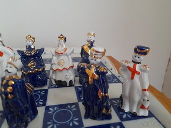 Šach - porcelánová šachová súprava - 7