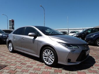 Toyota Corolla sedan 1,8i 72kW HEV automat - 7