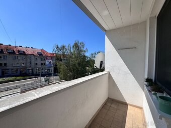 NA PREDAJ 3-izbový byt v centre mesta – A. Hlinku, Prievidza - 7