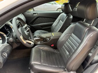 Ford Mustang 2014 V6 premium top výbava - 7