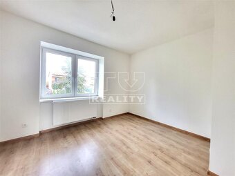 Na predaj 3-izbový byt s balkónom a parkovaním, Poprad –... - 7
