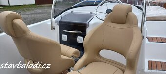 Motorový čln, loď Orion 560 SunDeck - 7