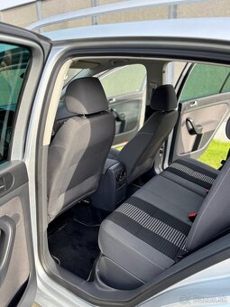 Volkswagen Golf Plus - 7