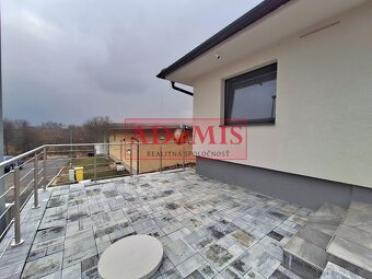 pekný obývaný bungalov 4izb., tepelné čerpadlo, dlažby, tera - 7
