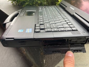 odolný, vojenský notebook PANASONIC CF-53 - 17h batéria - 7
