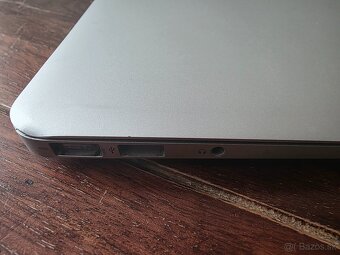 Apple MacBook Air 13 Early 2011 Core i-5 - 7