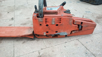 Husqvarna 40 motorová pila - 7