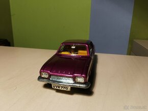Dinky toys Ford Capri - 7