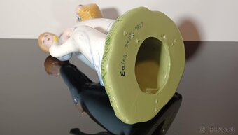 Nádherná veľká porcelánová soška dievča s húskou . Top stav - 7