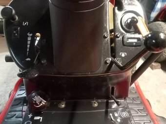 Zahradny traktor - 7