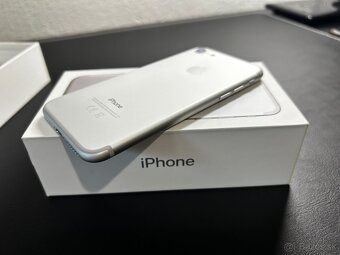 iPhone 7 Silver 32GB - 7