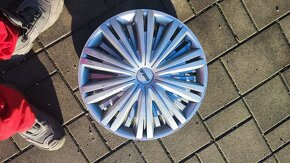 Zimné pneumatiky KUMHO 215/60R16 s diskami - 7