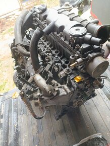 Rozpredám motor 2.0 HDI 80kw RHZ/ 2.0HDI 66kw RHY - 7