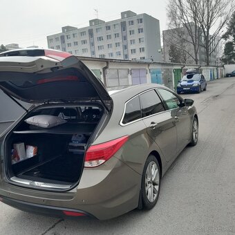 Hyundai i40 CRDI Busines - 7