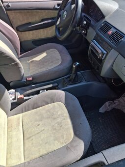 Skoda Fabia 1,4 16 74kw - 7
