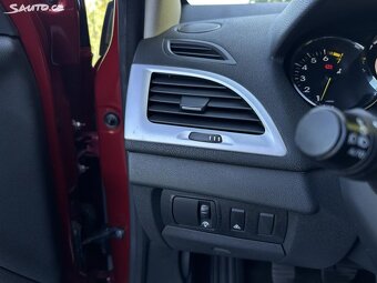 Renault Mégane + LPG 1.4/96kW ČR Navigace r.v. 2011 - 7
