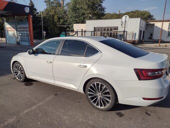 Škoda superb - 7