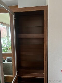 Presklená skriňa MELANIE s LED osvetlením - 7