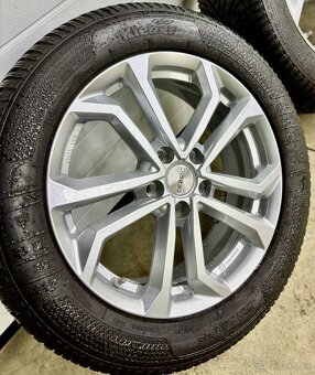 Ponúkam na predaj zimnú sadu R18 - 7