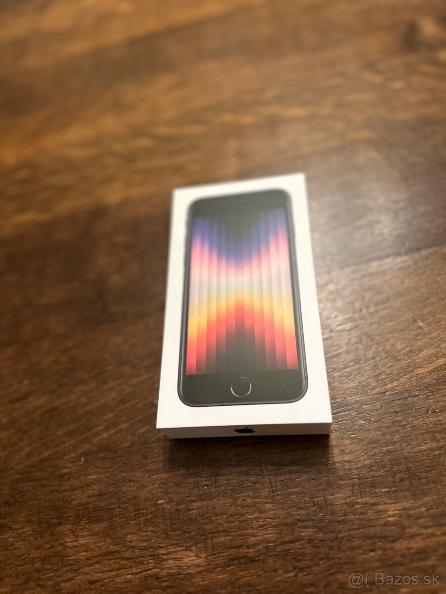 iPhone SE 2022 SE3 - 8