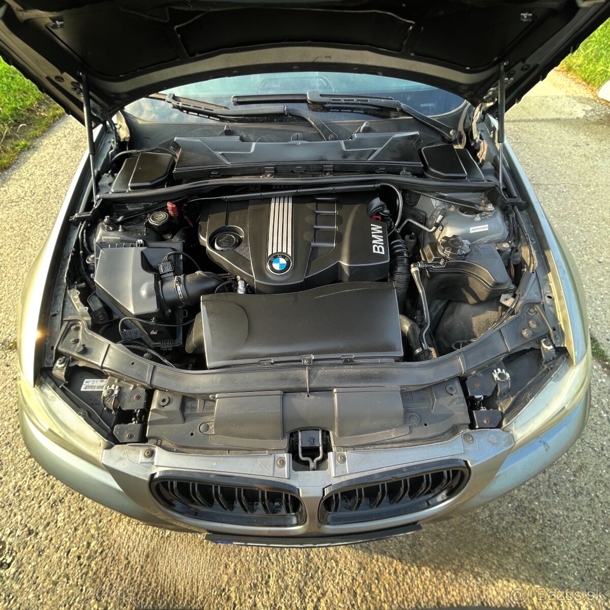 BMW E90 118d FACELIFT - 8