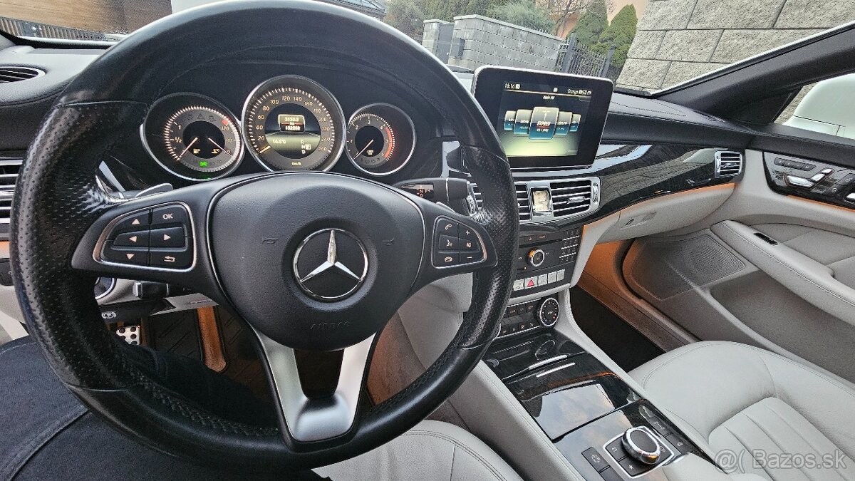 Mercedes CLS 350d AMG-Line 4matic - 8