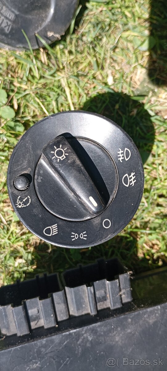 Škoda Octavia 1 combi 2.0 85 kW benzin ND - 8