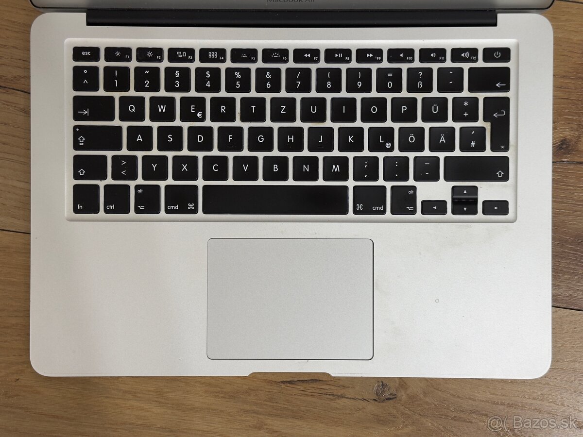 Apple Macbook Air 13" (mid 2013) i5, 4GB, 256GB - 8