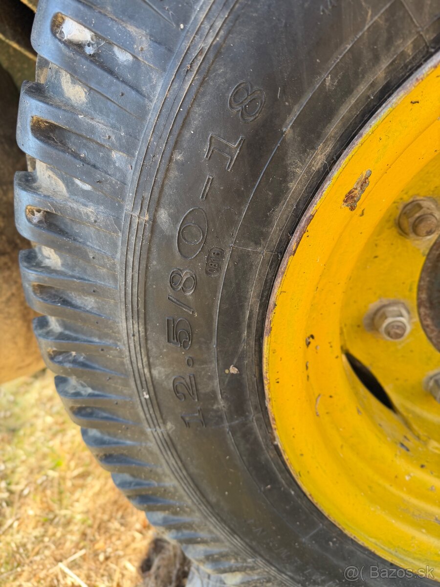 Vyklápacia vlečka - 8