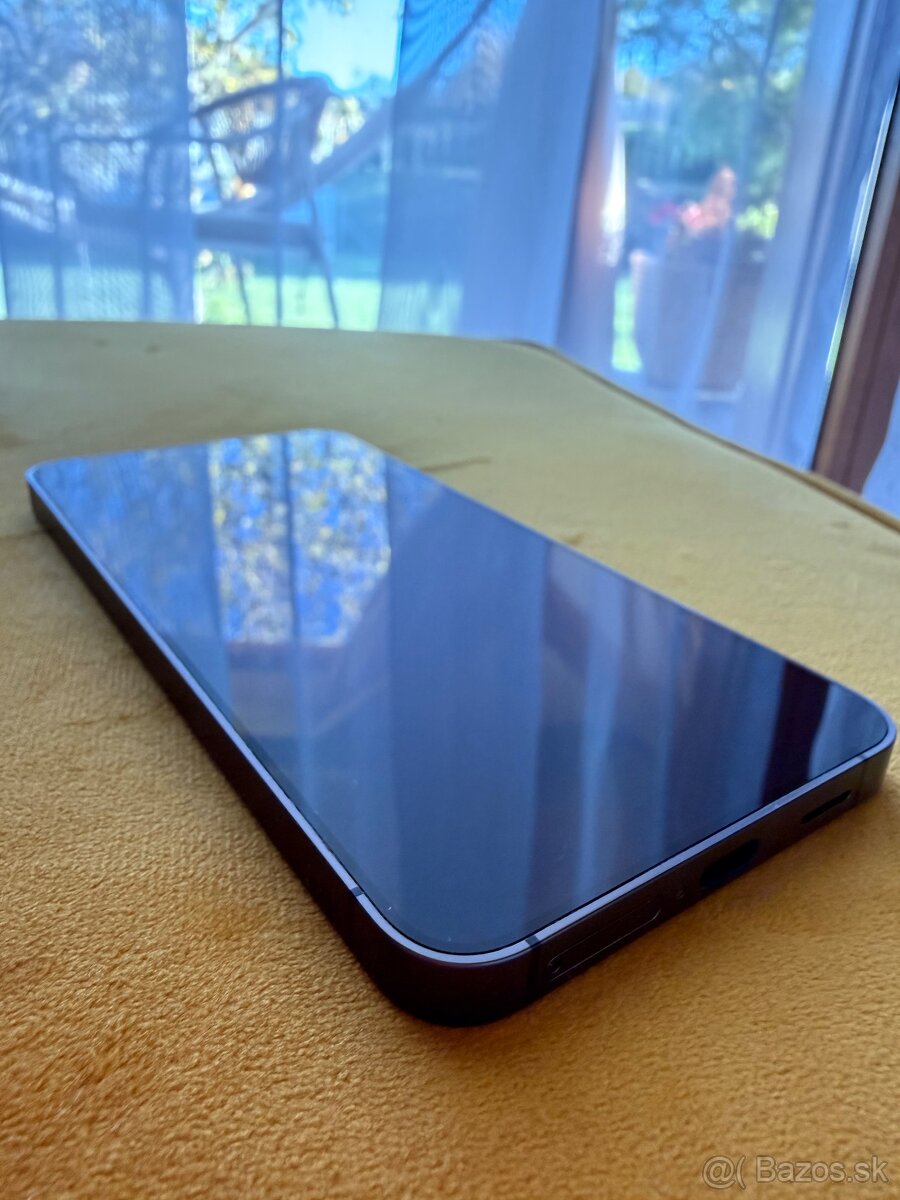 Samsung Galaxy S24 / 256gb - 8