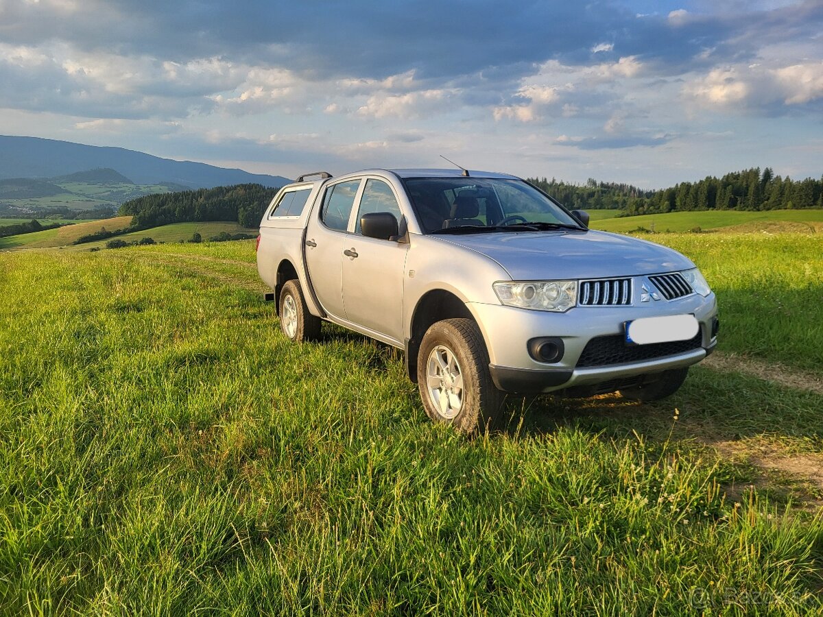Mitsubishi L200 - 8