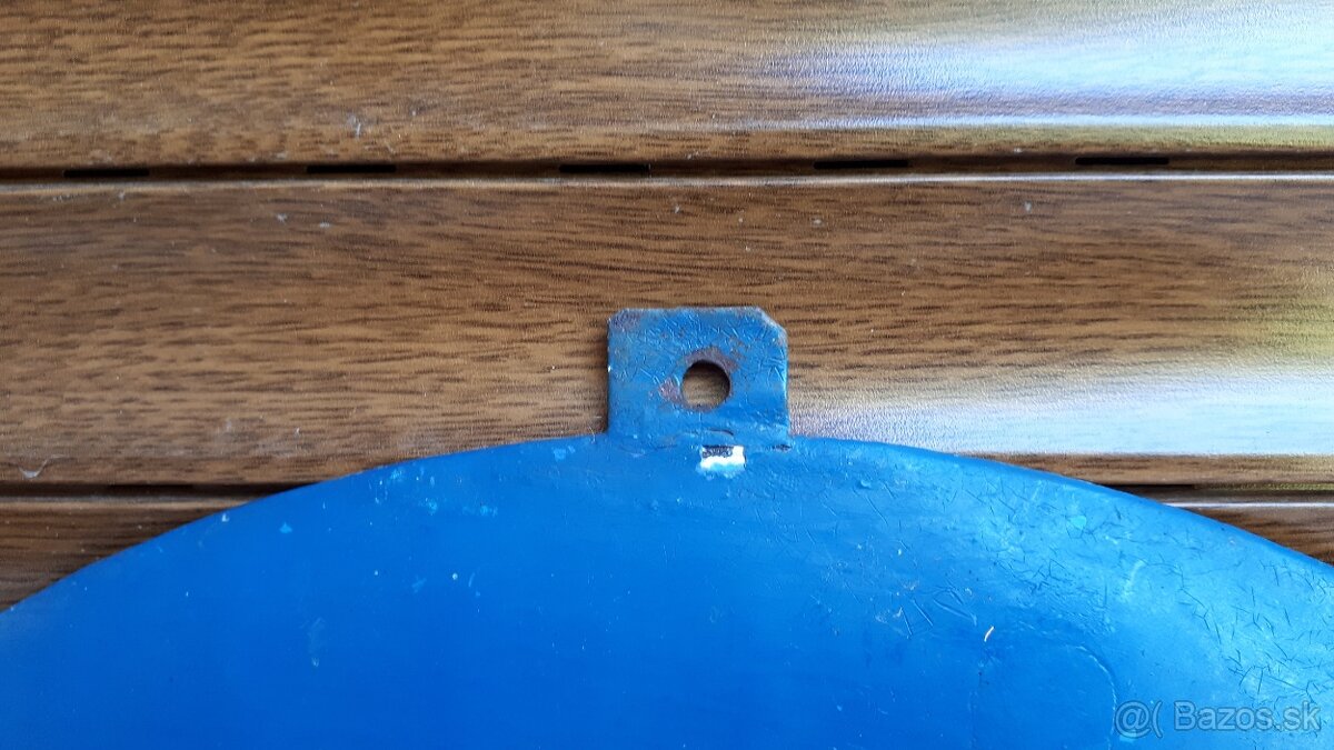 Plechova tabula: CSAD - 8