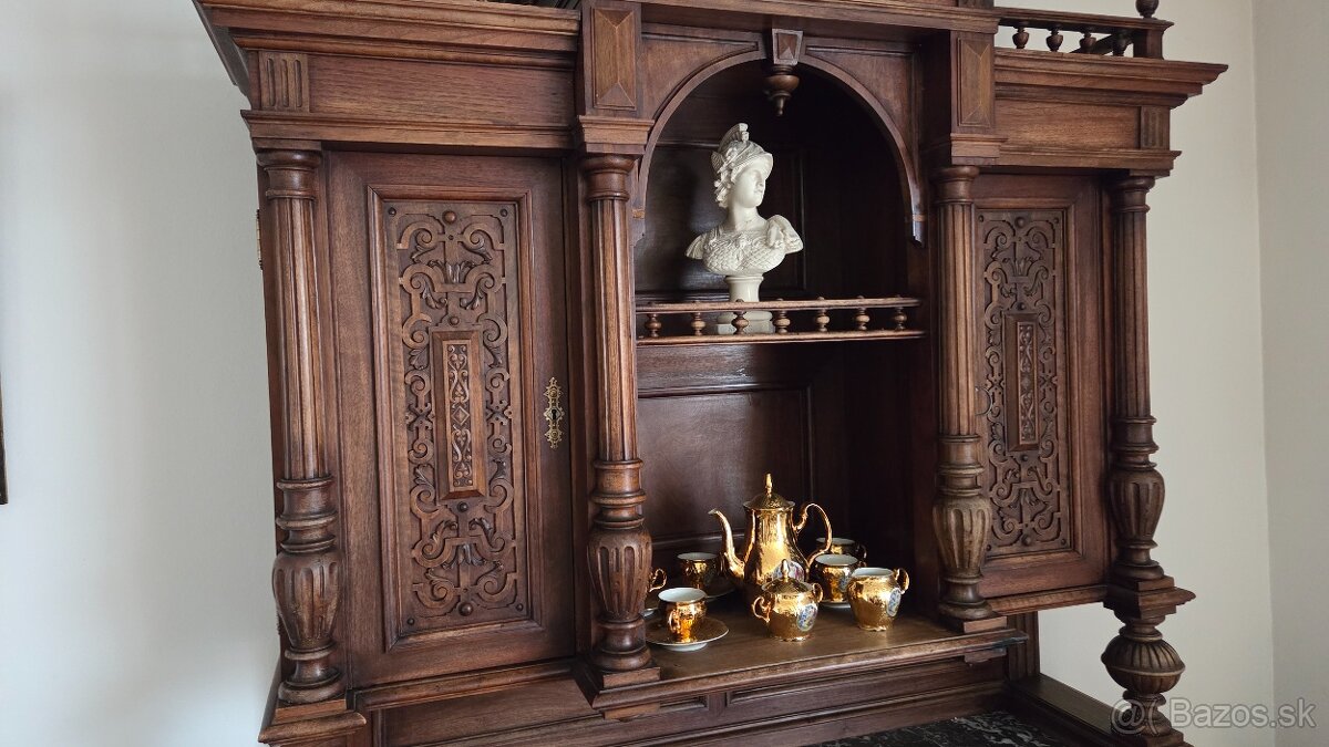 Starožitná jedáleň - 8