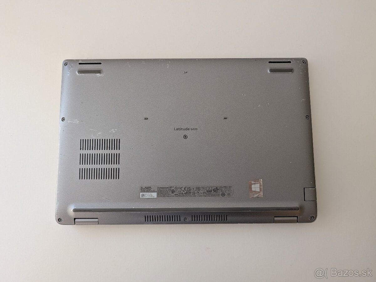 Dell Latitude 5420 + Dell Taška Pro Briefcase 14" - 8