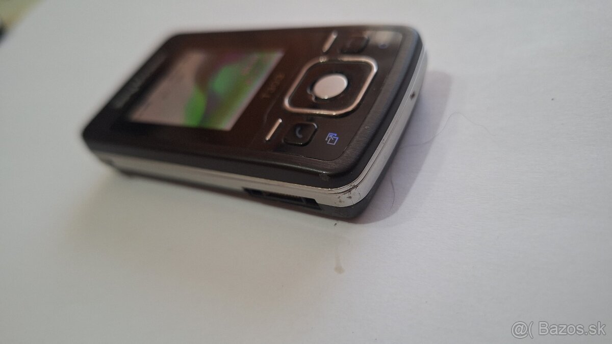 Sony ericsson T303 - 8