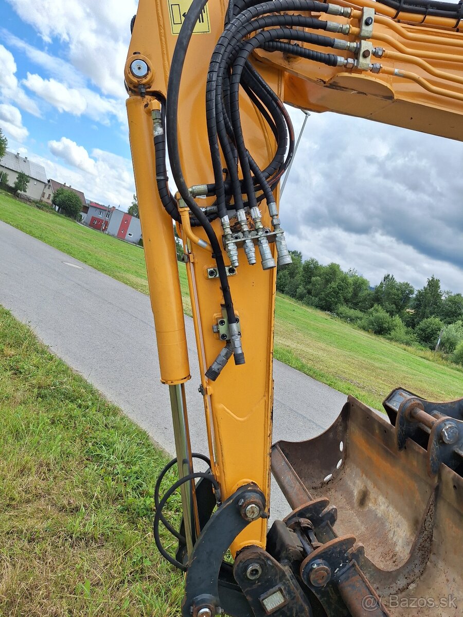 Kolesový otočný bager Hyundai 55w-9a robex - 8