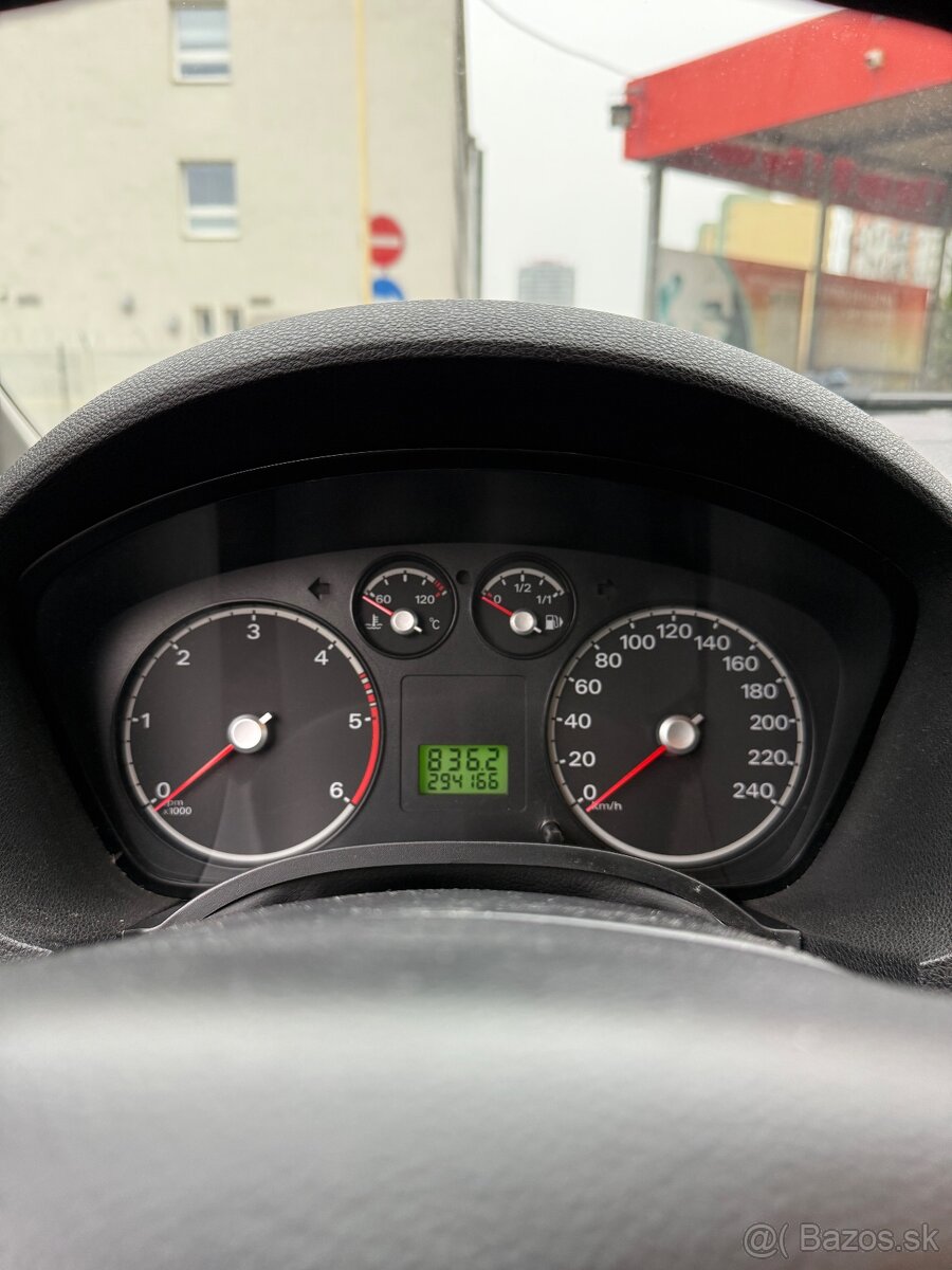 Predám Ford Focus C-Max 1.6 TDCi, 66 kW, 2006 - 8