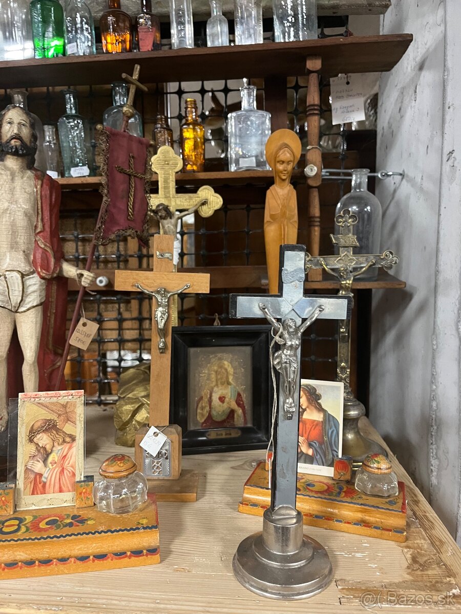Sakrálne sošky, krížiky - 8