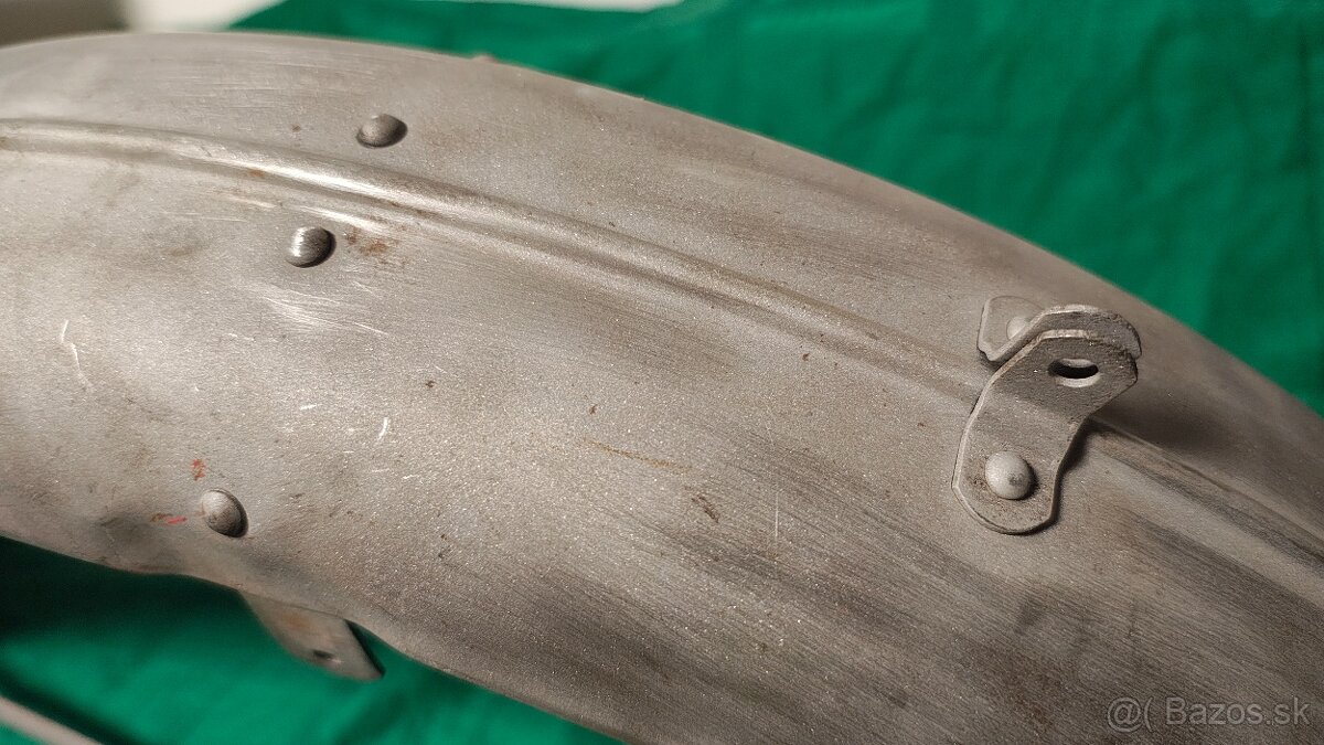 ČZ 125 B/T predný blatník - 8