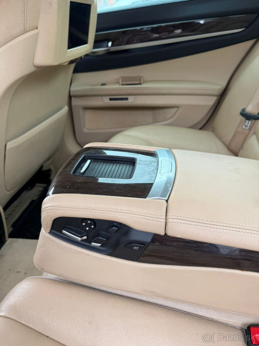 BMW 730D LONG 170kW – max. výbava, po servisu - 8