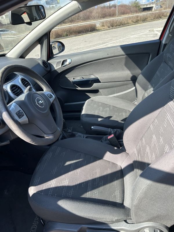Opel Corsa - 8