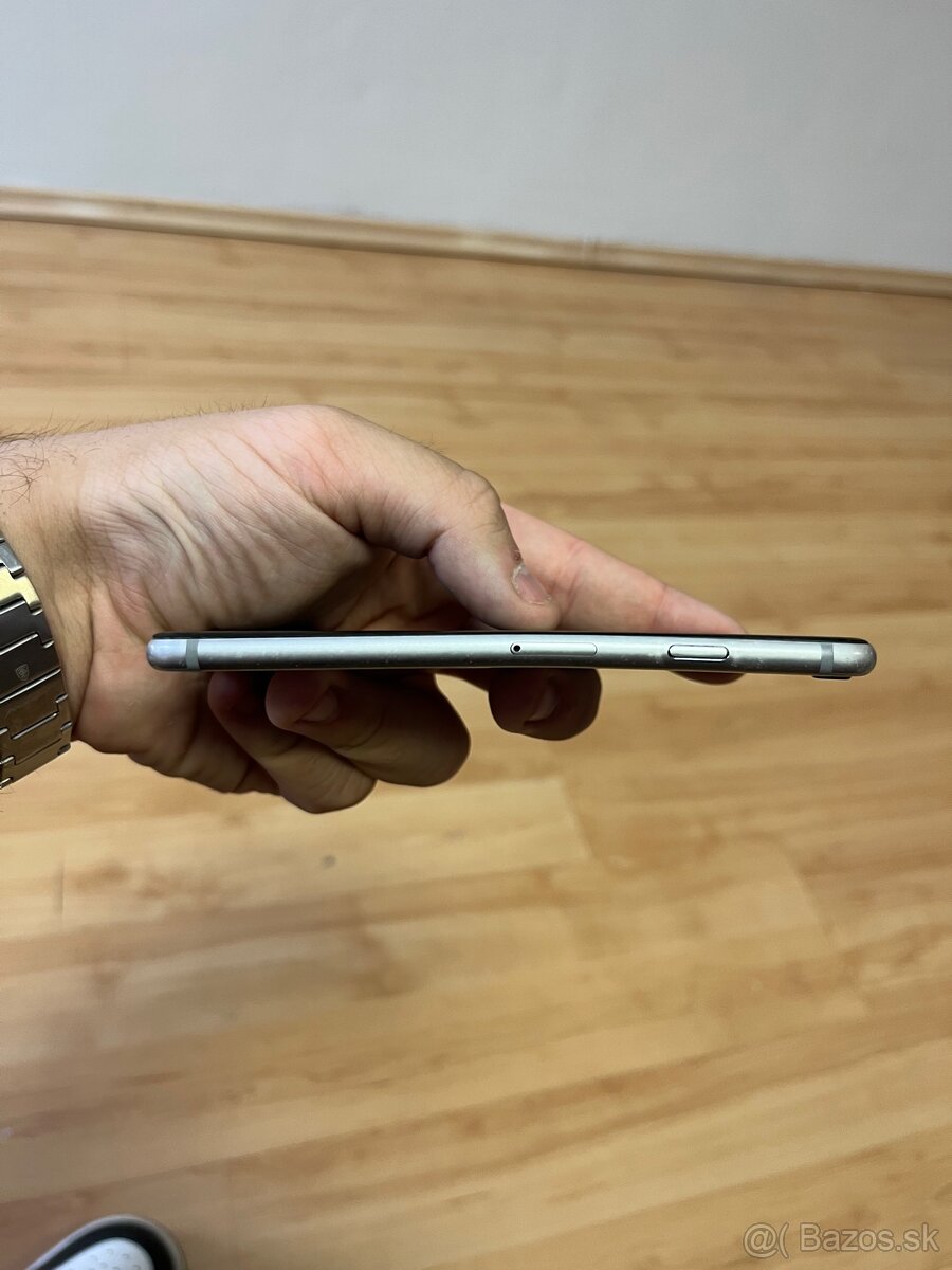 Apple iPhone 6S 128GB - 8