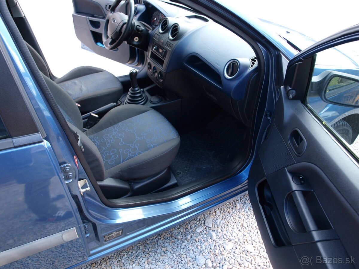 Ford Fiesta 1.3i Duratec Ambiente - 8